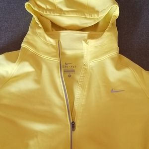 Nike pullover
